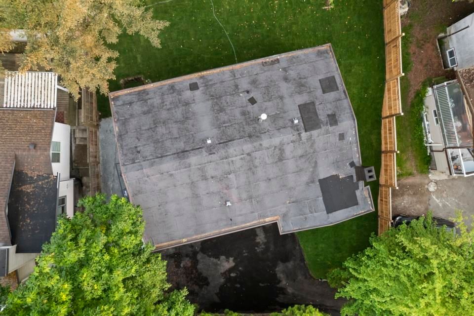 Listing Image 38