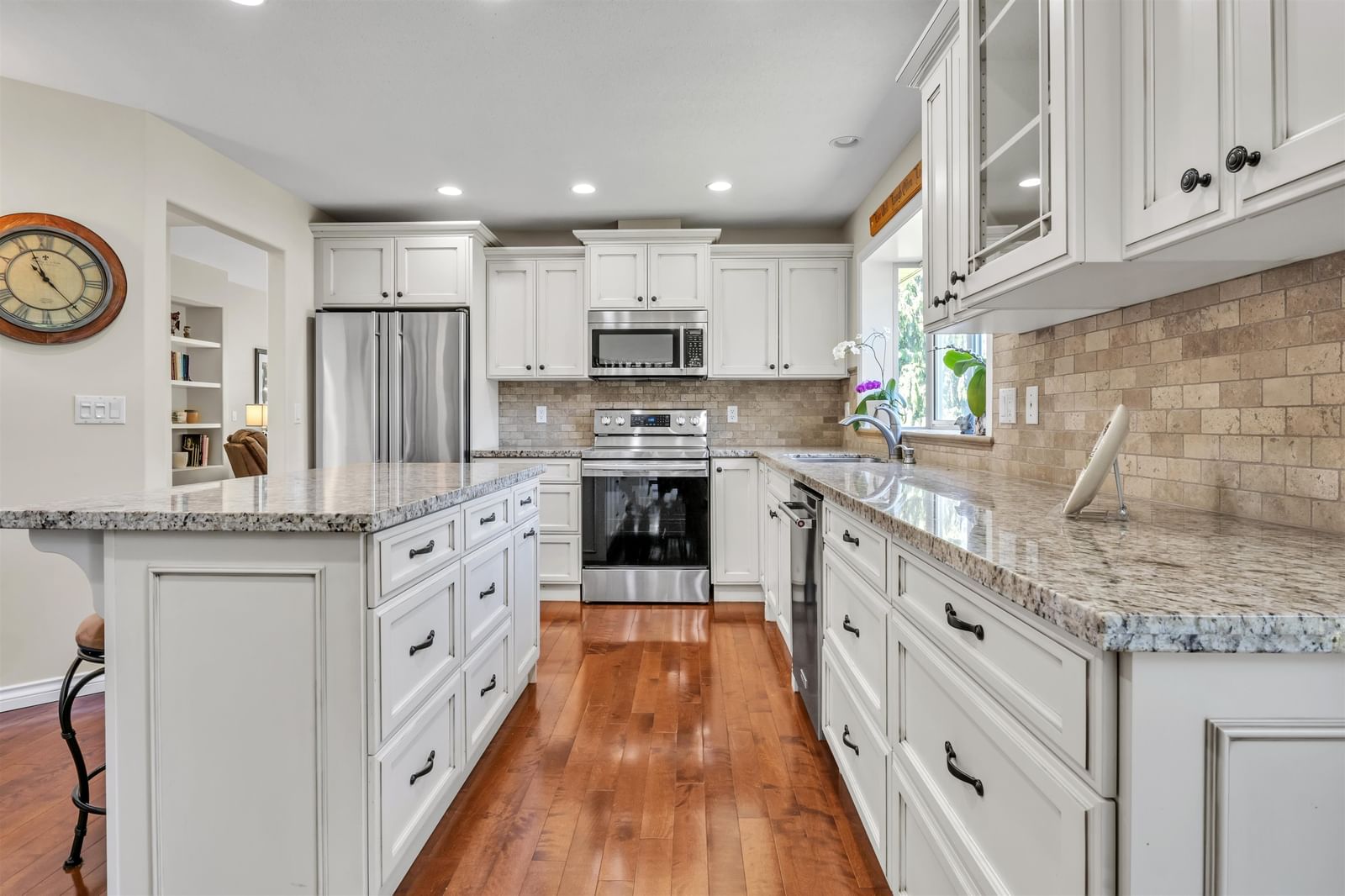 Listing Image 13