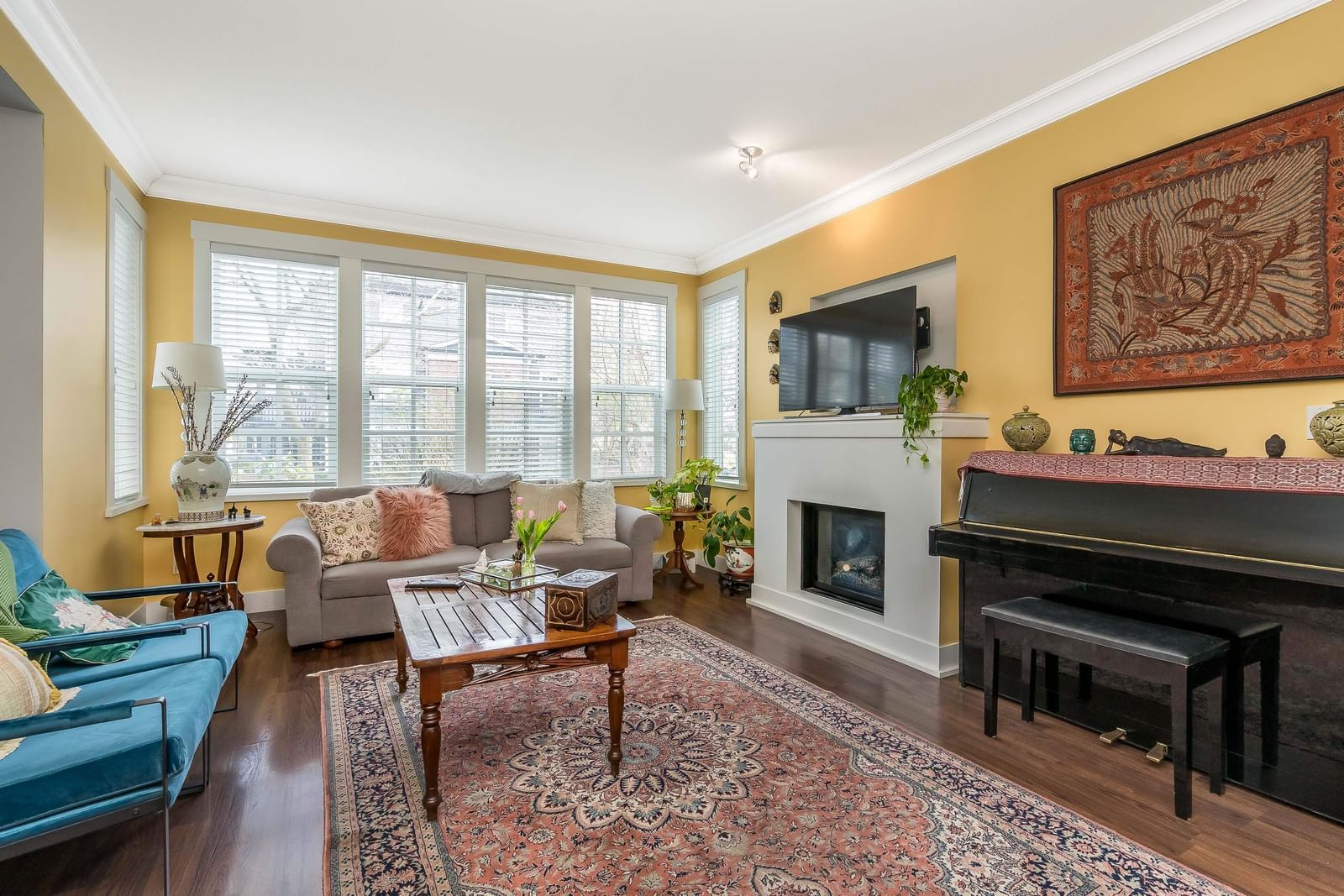 Listing Image 10