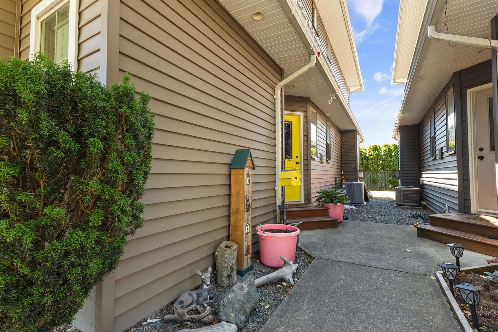 Listing Image 40