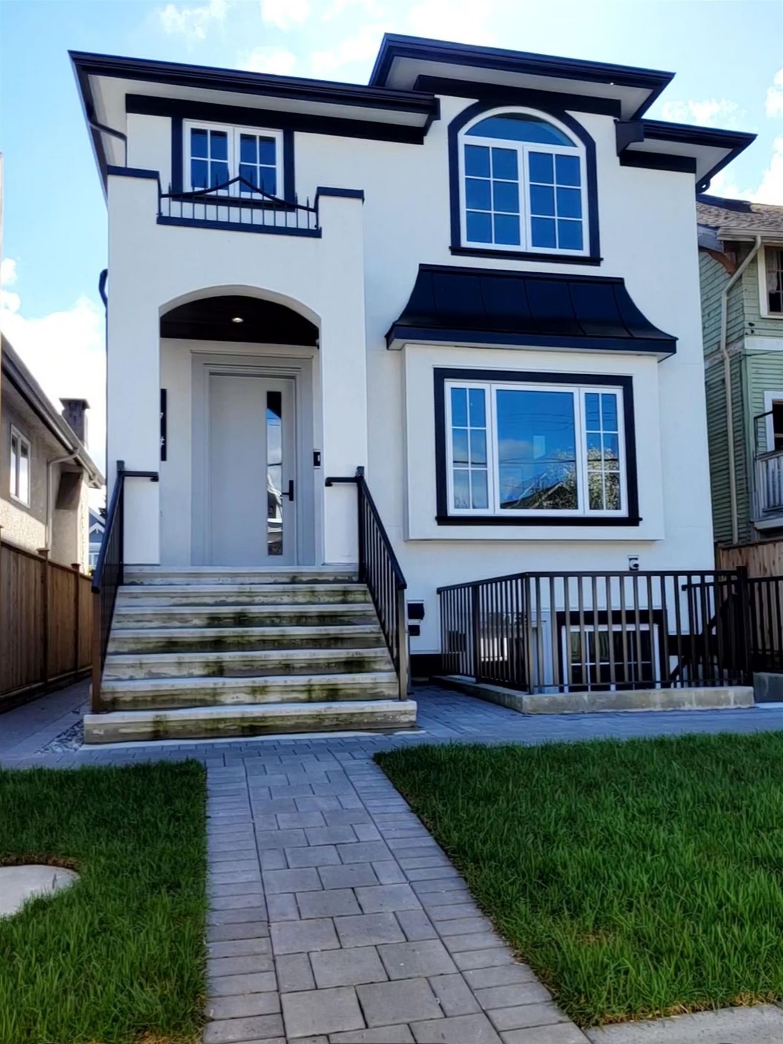 Listing Image 18