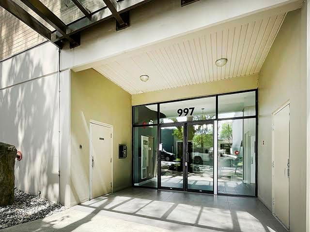 405 - 997 22nd Avenue