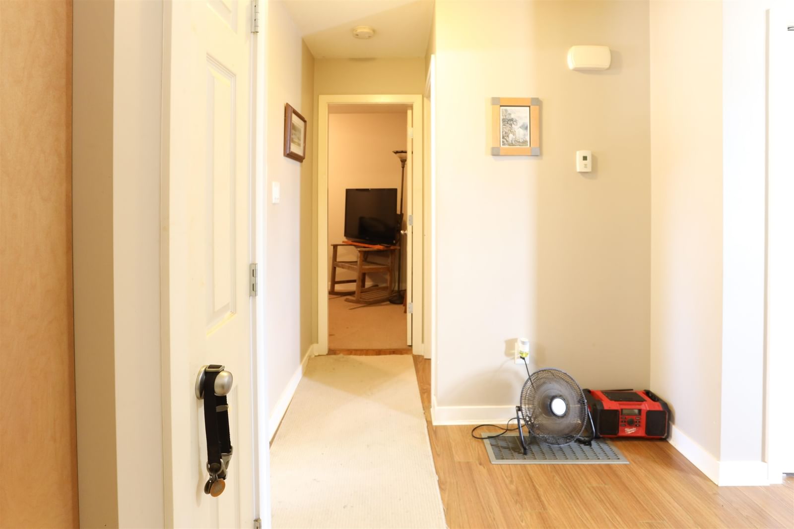 Listing Image 17
