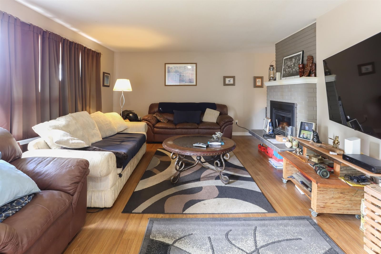 Listing Image 22