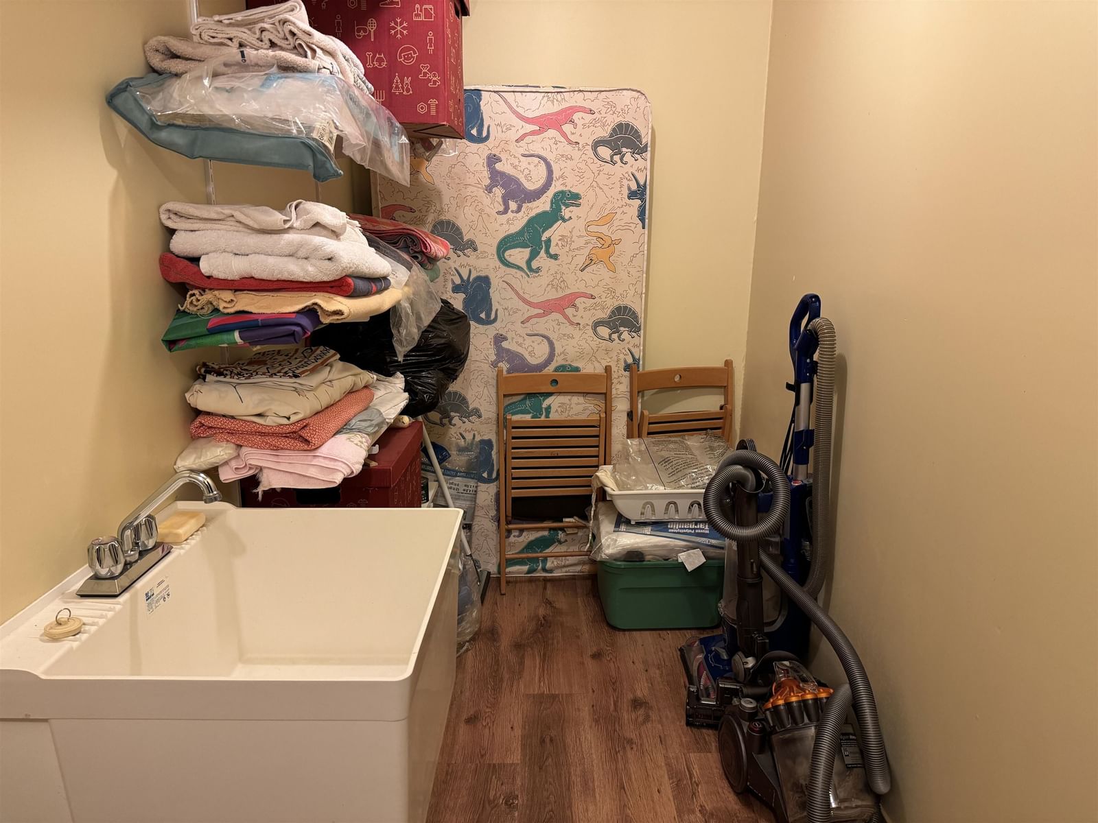 Listing Image 23