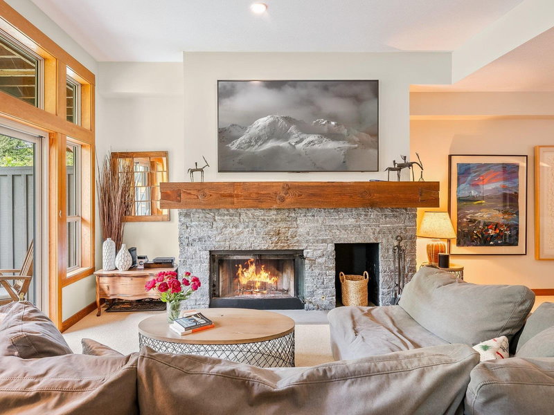 6 - 4668 Blackcomb Way, Whistler, V8E 0Z2 | Image 3