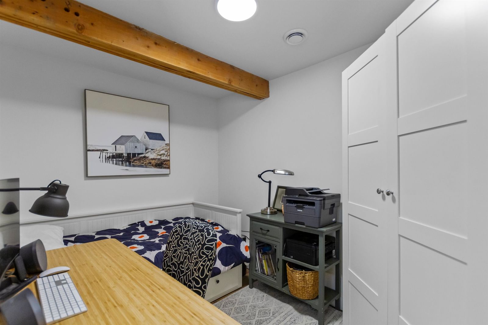 Listing Image 22