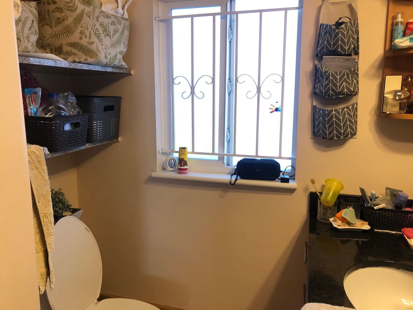 Listing Image 11