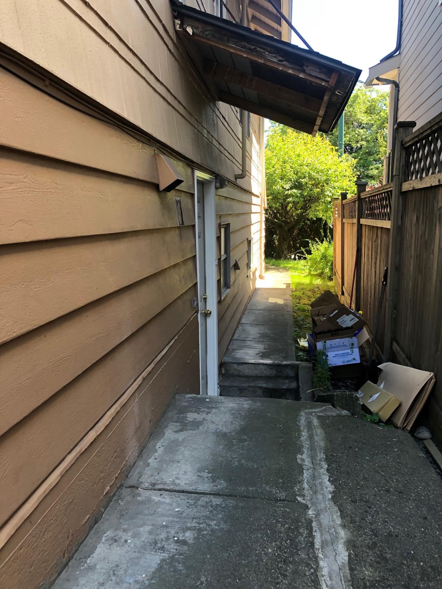 Listing Image 27