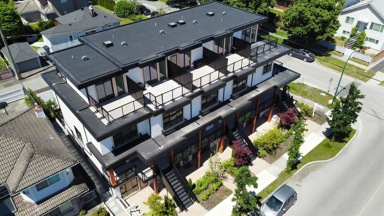 Listing Image 11
