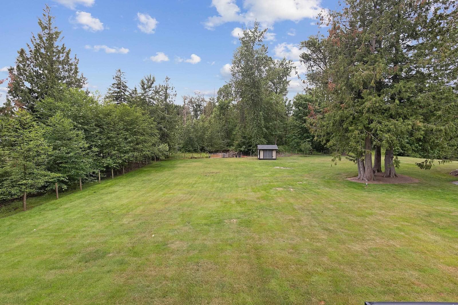 Listing Image 27
