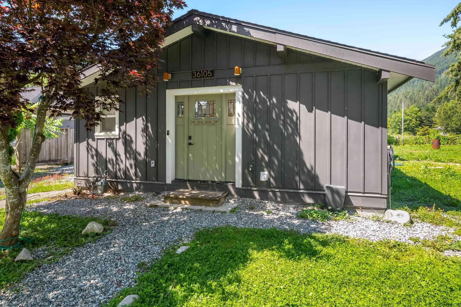 Listing Image 32