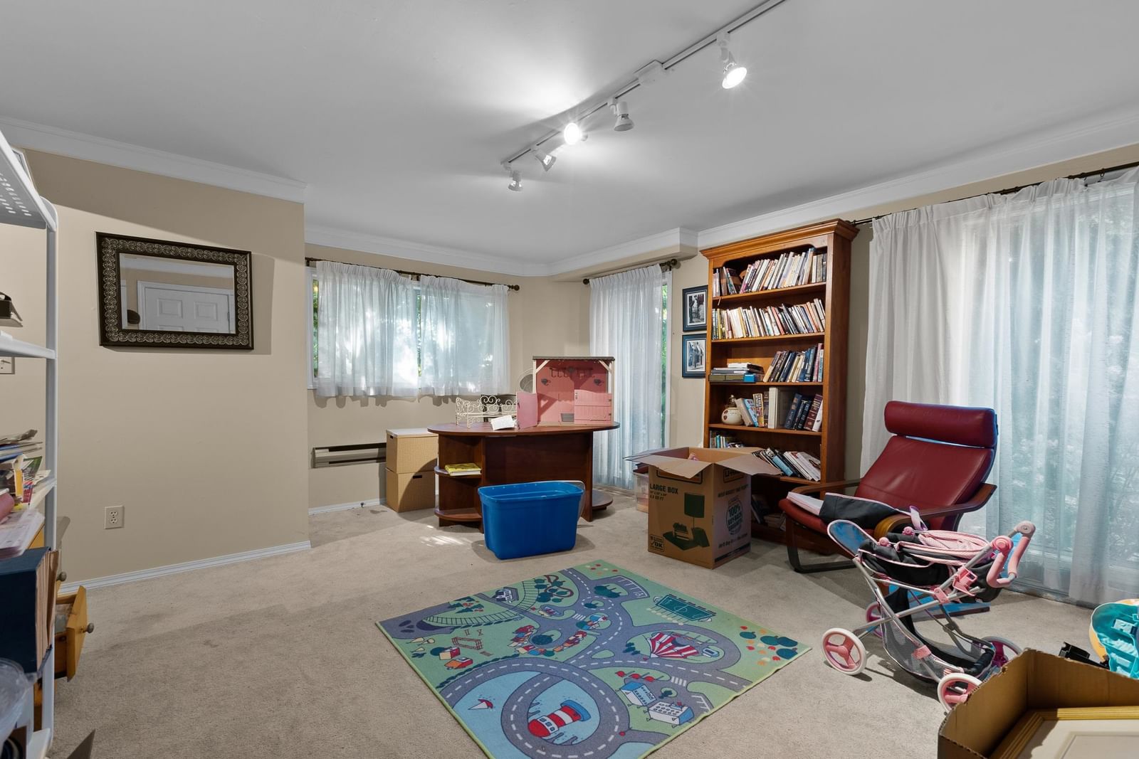 Listing Image 32