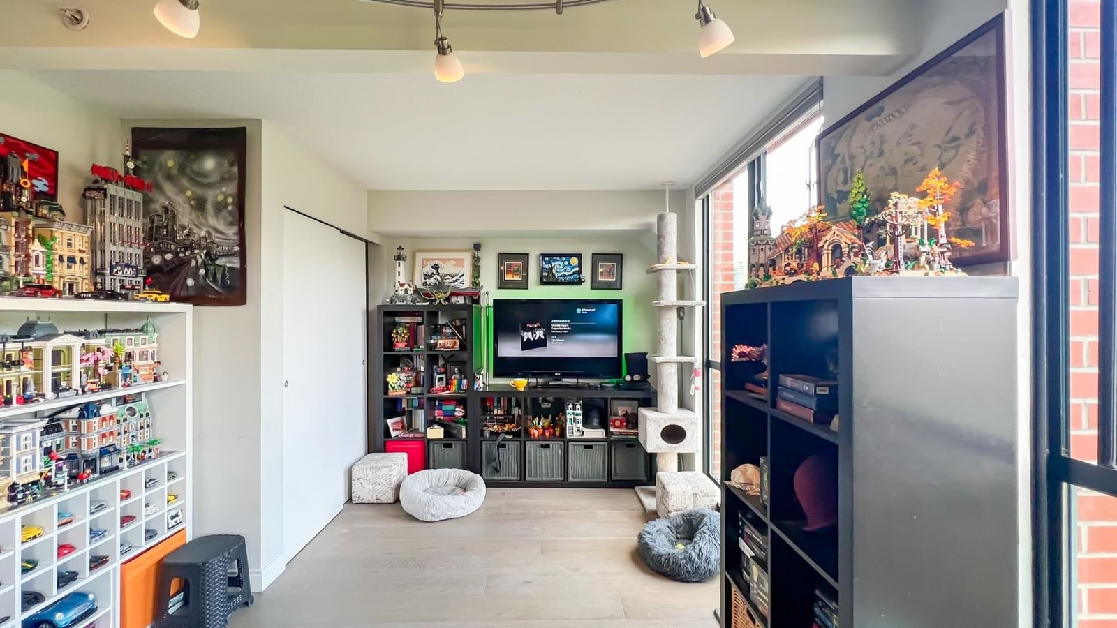 Listing Image 23
