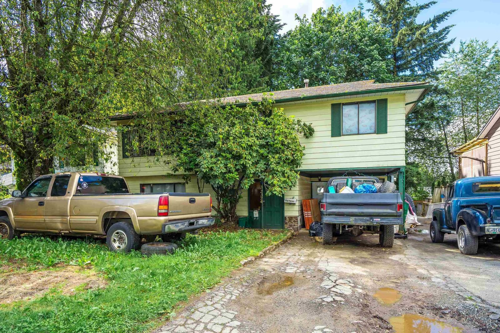 Listing photo 3