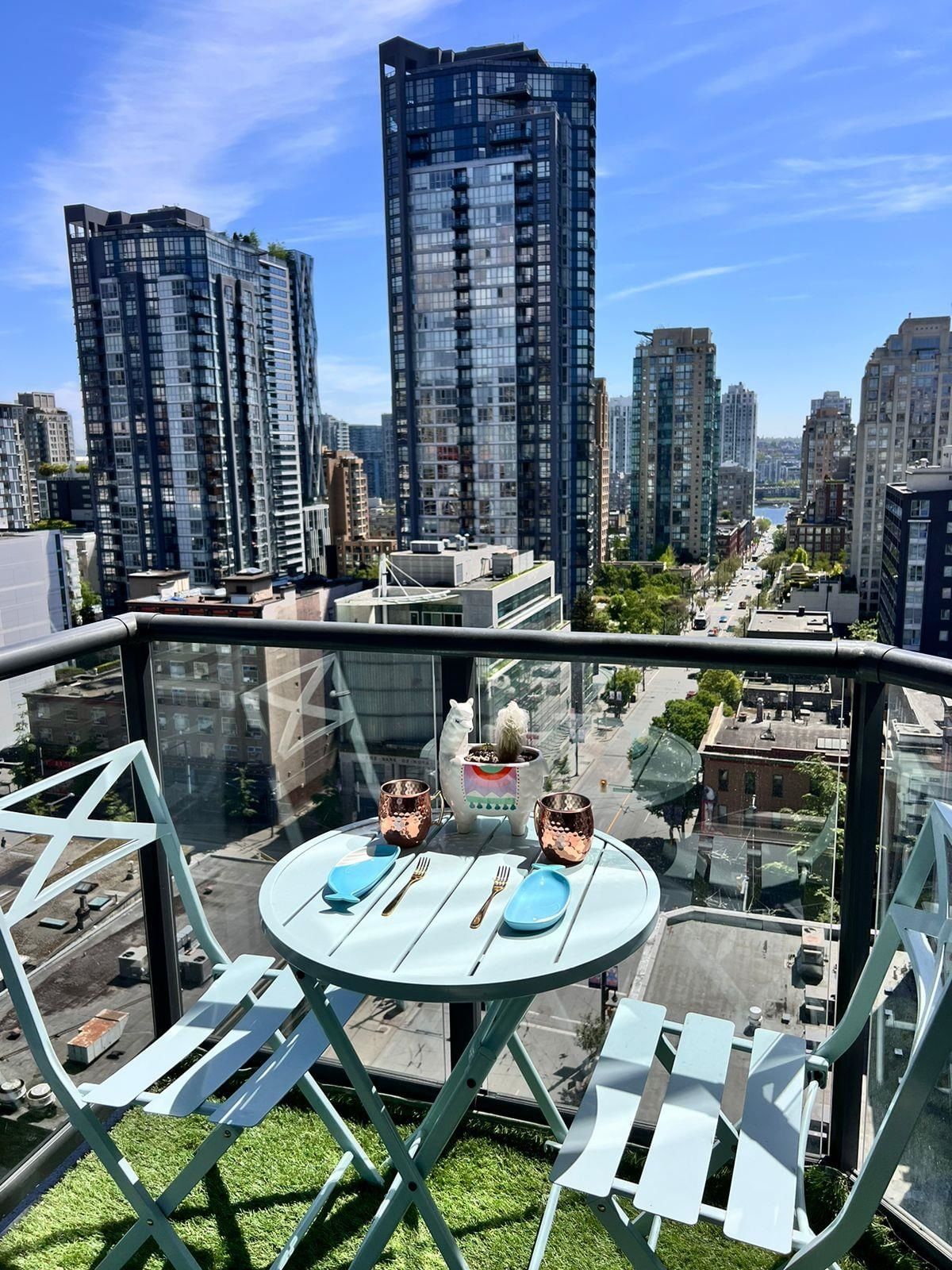 Listing Image 12