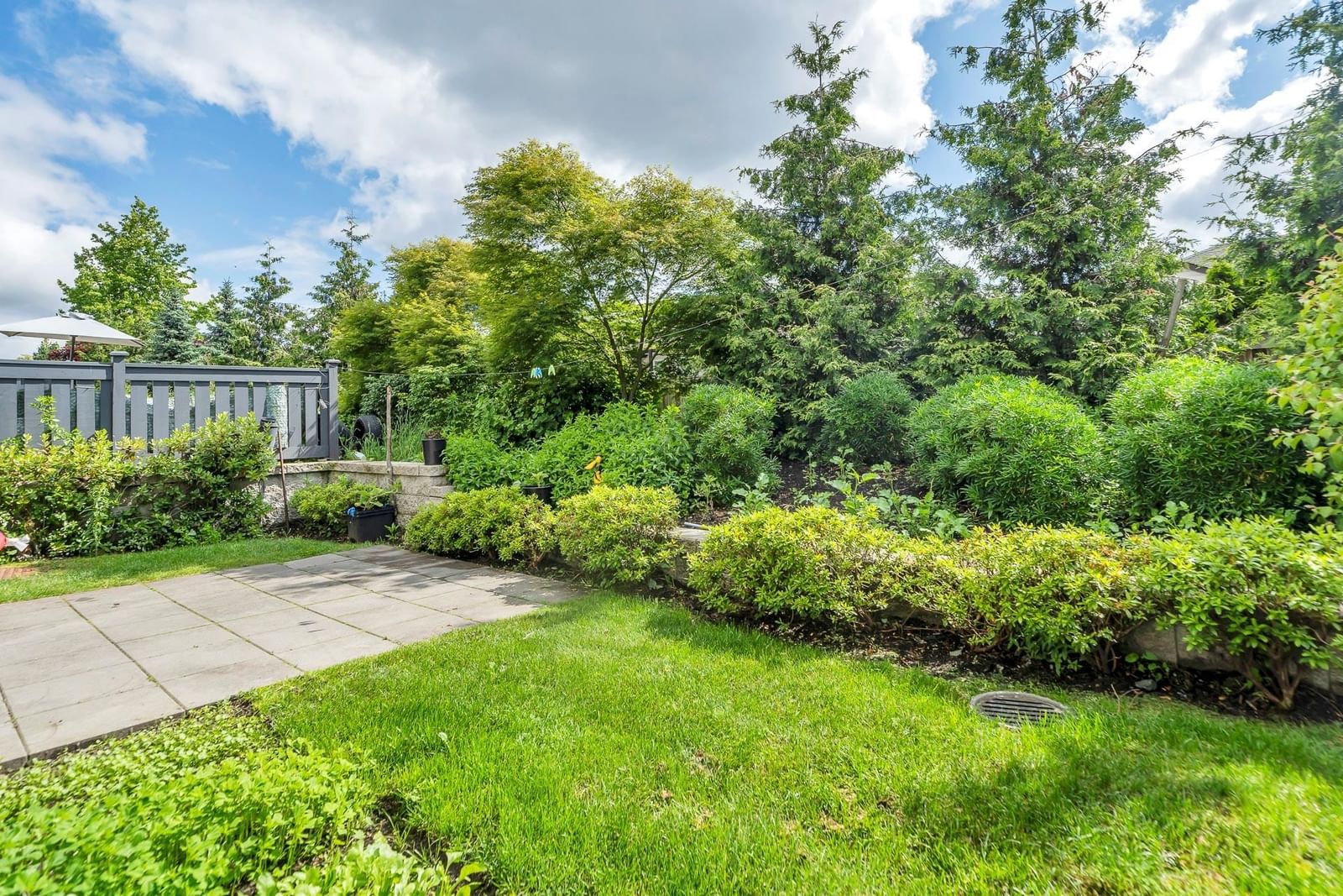 Listing Image 32
