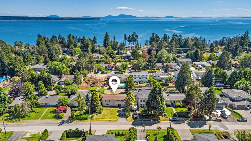 13850 Blackburn Avenue, White Rock, British Columbia (MLS R2897994)