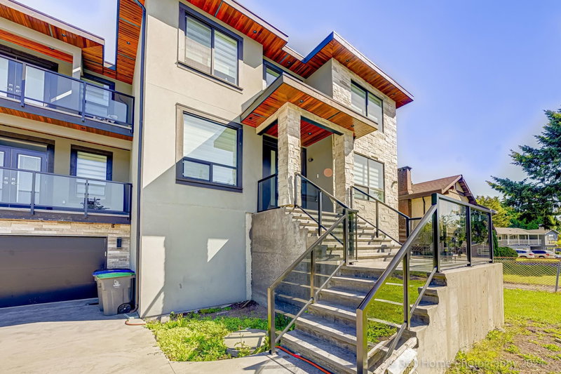 9093 Buchanan Place, Surrey, V3V 6E4 | Image 2