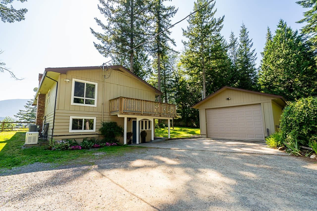 Listing photo 4