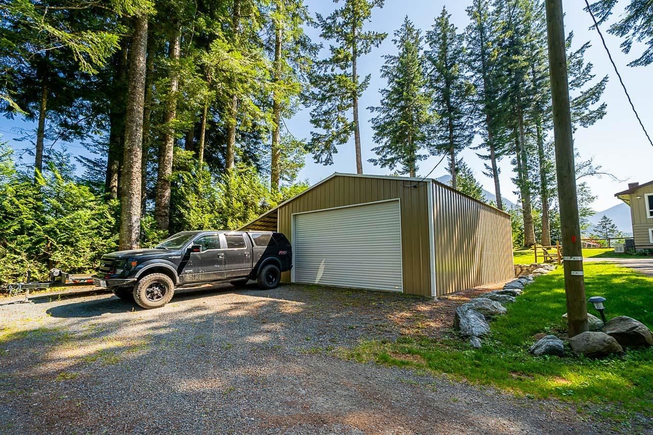 Listing Image 8