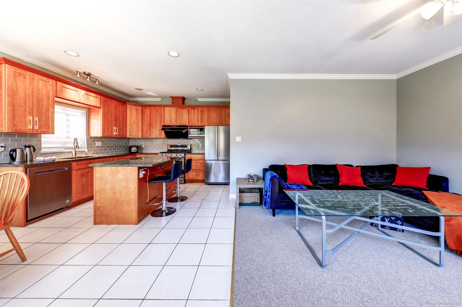 Listing Image 19