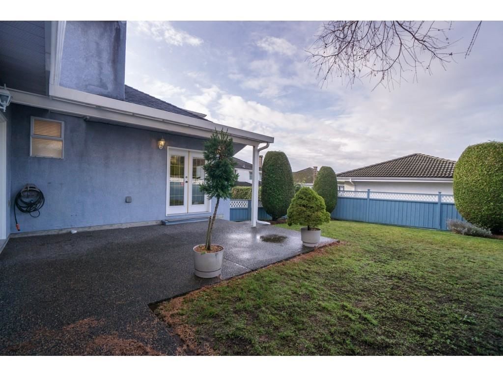 Listing Image 19