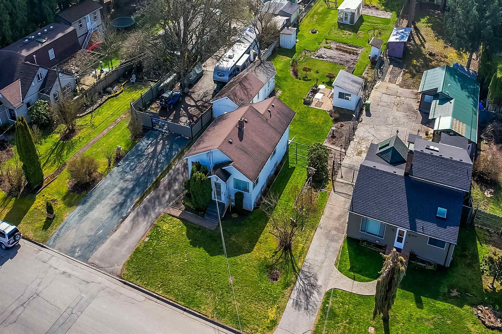 Listing Image 15