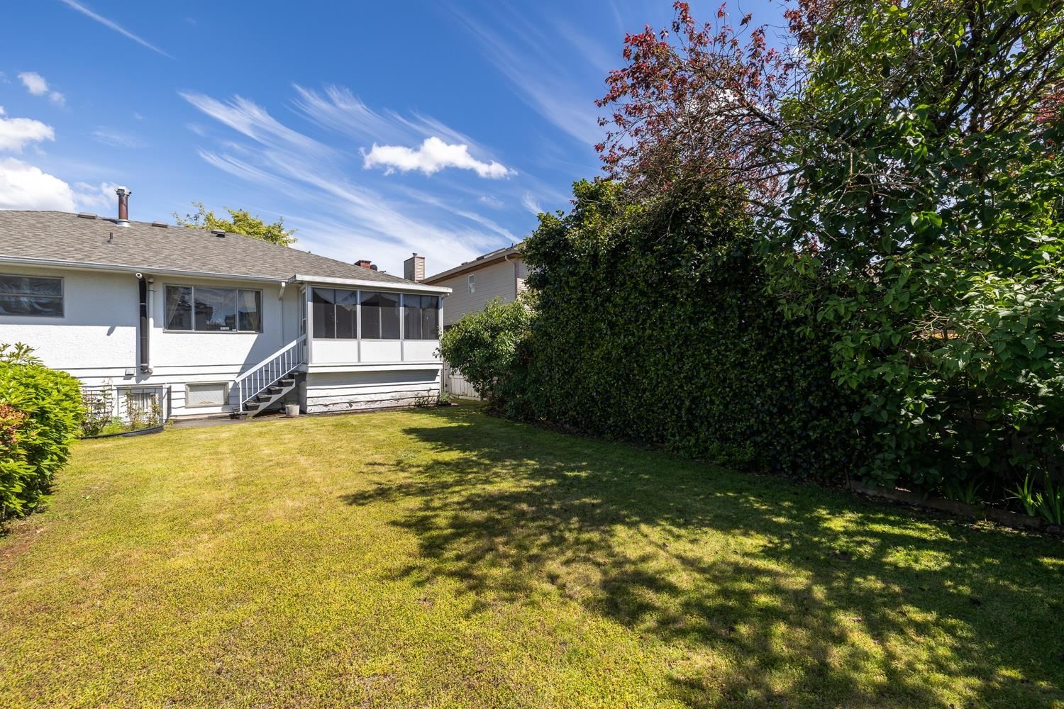 Listing Image 14