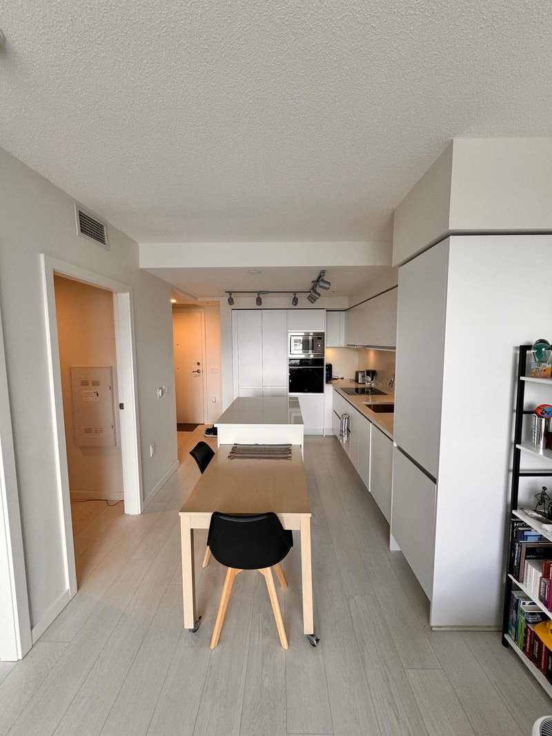 816 - 180 2nd Avenue, Vancouver, V5T 0K4 | Image 3