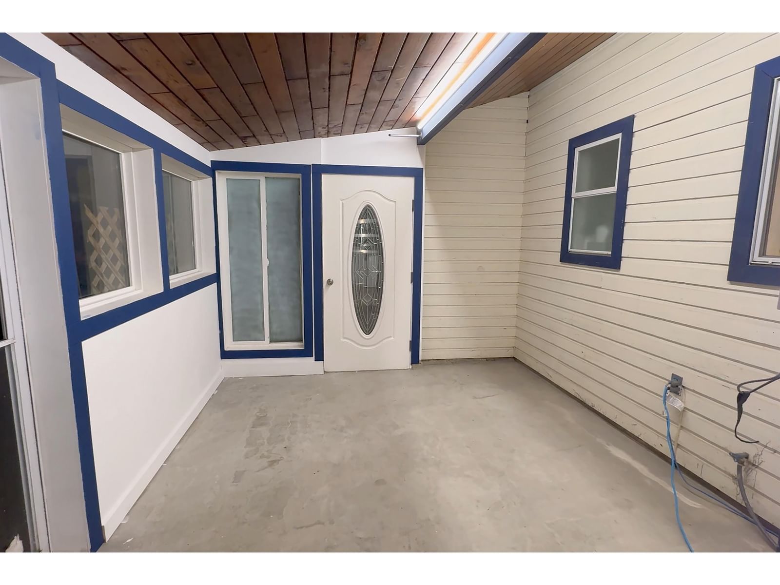 Listing Image 28