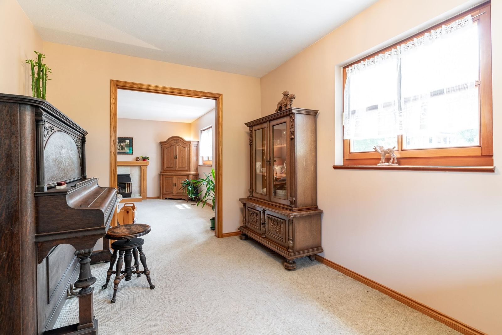 Listing Image 14