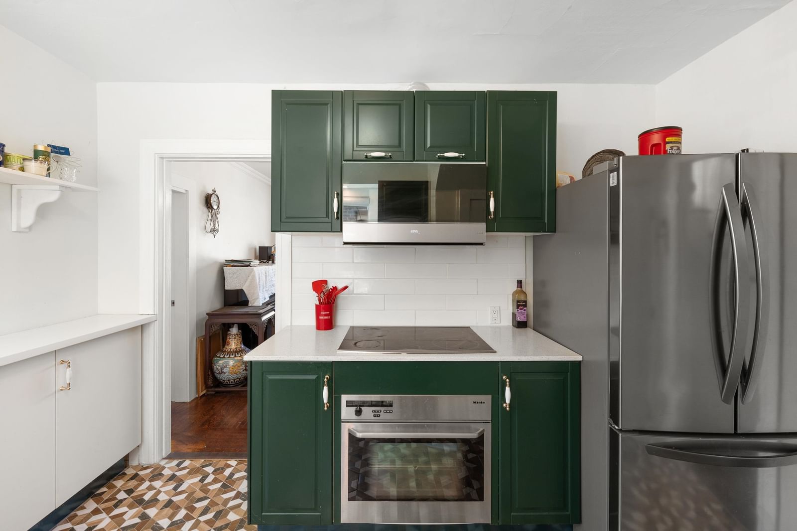 Listing Image 14