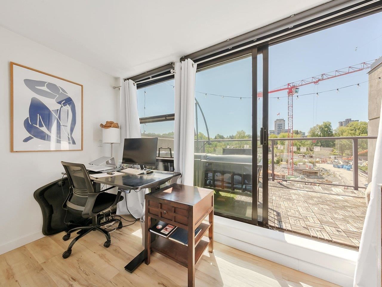 Listing Image 21