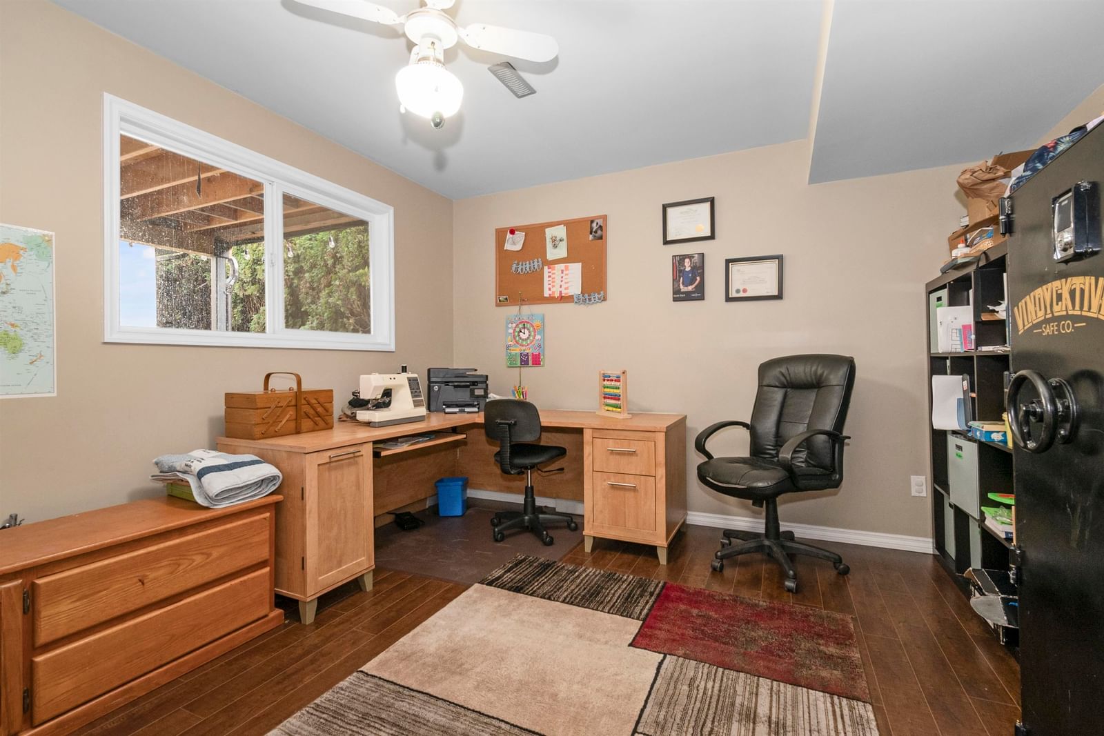 Listing Image 22