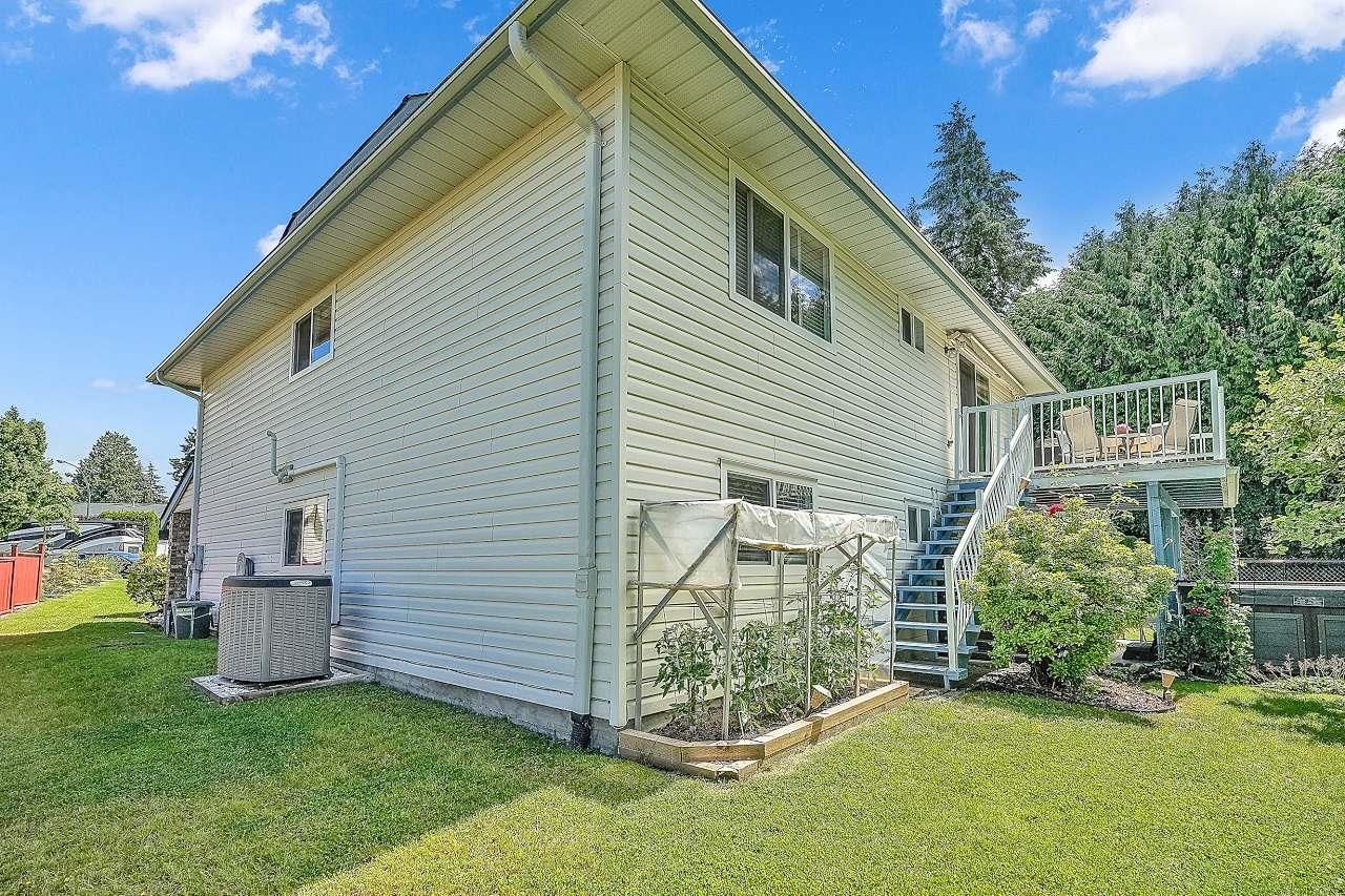 Listing Image 38