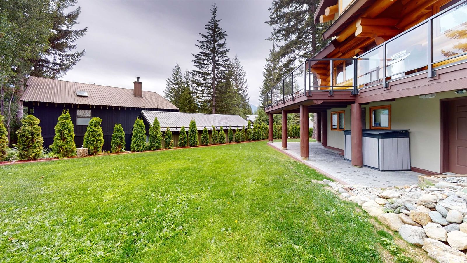 Listing Image 19