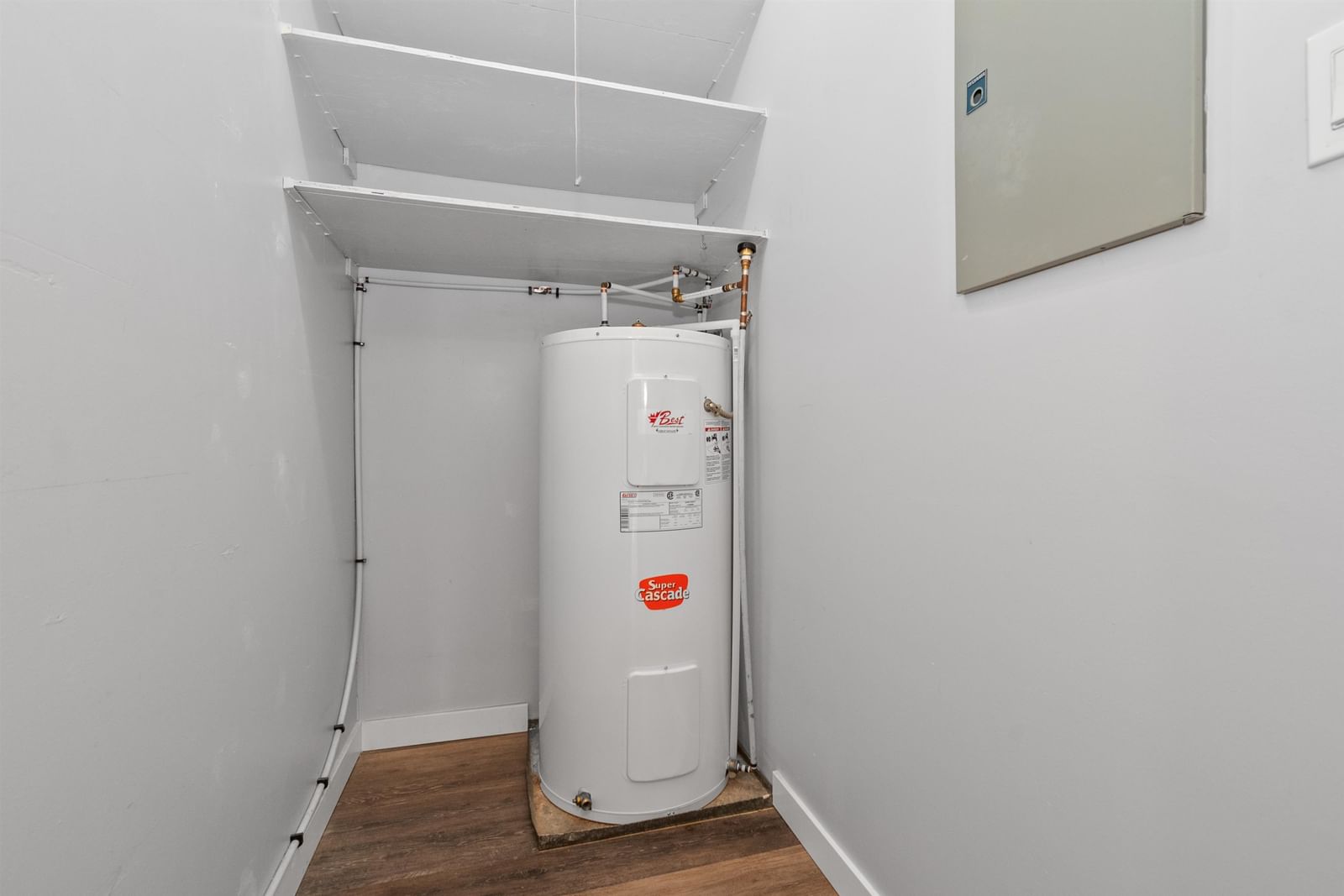 Listing Image 21