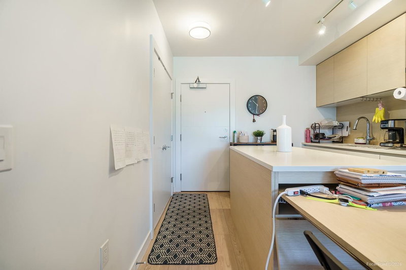 808 - 652 Whiting Way, Coquitlam, V3J 0K3 | Image 3