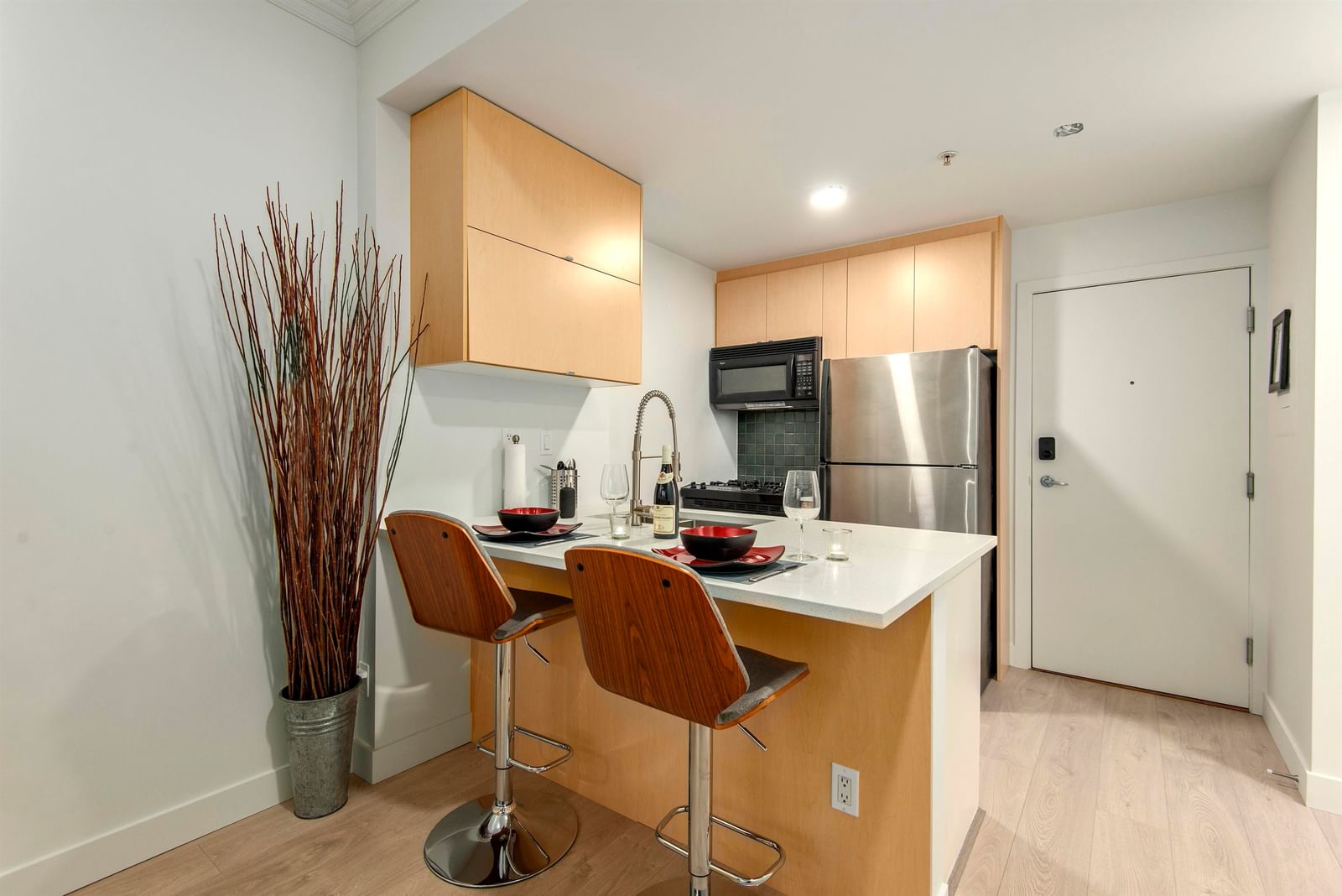 Listing Image 9