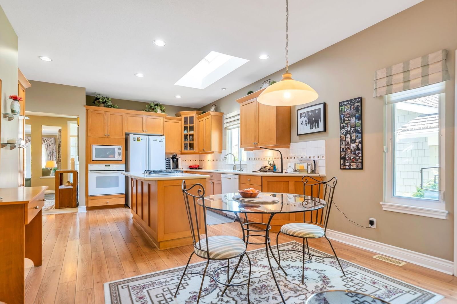 Listing Image 15