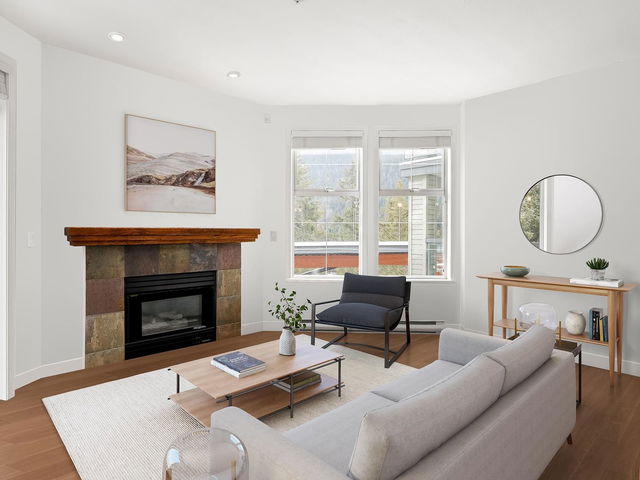 404 - 3201 Blueberry Drive