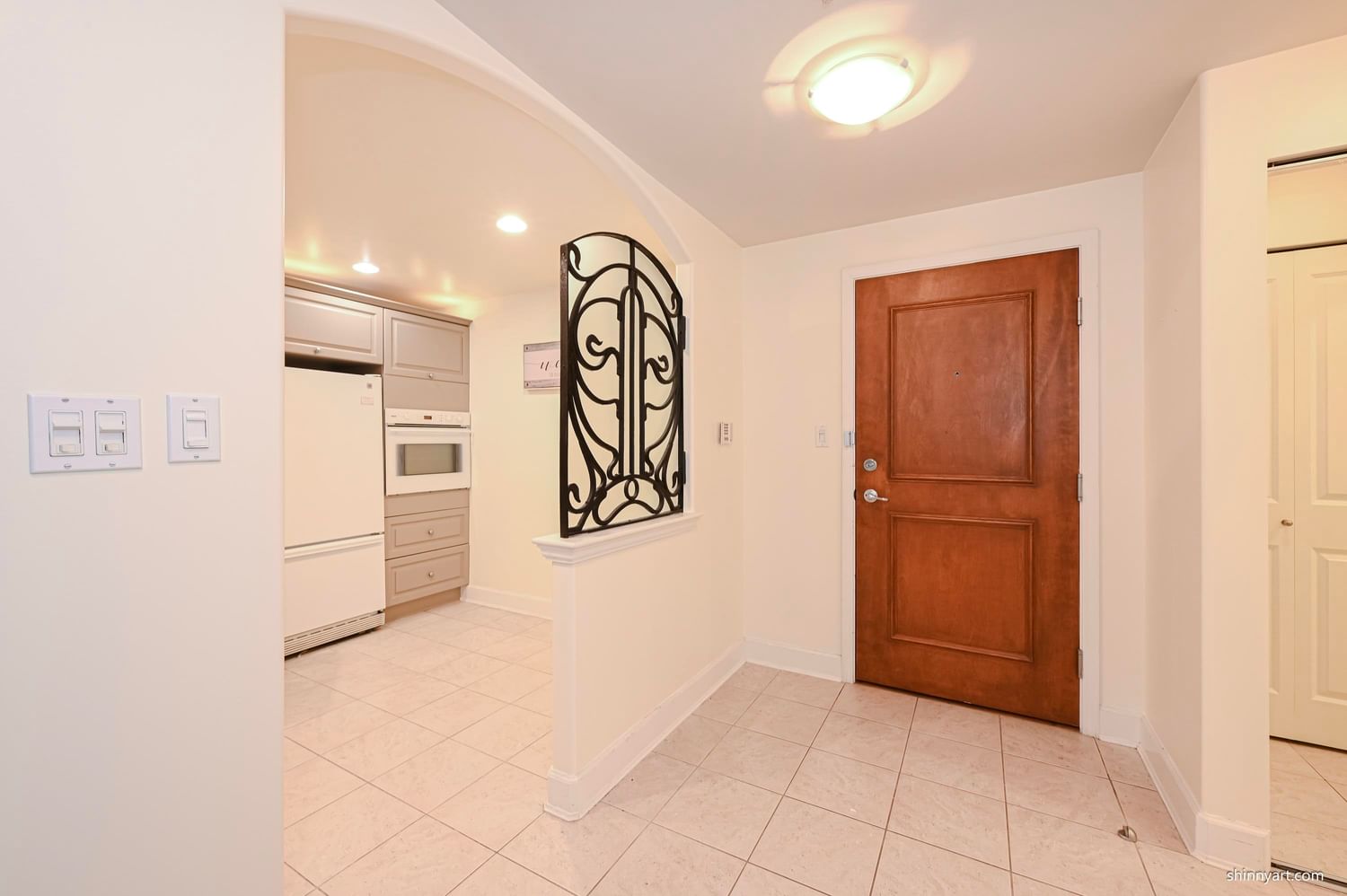 Listing Image 18