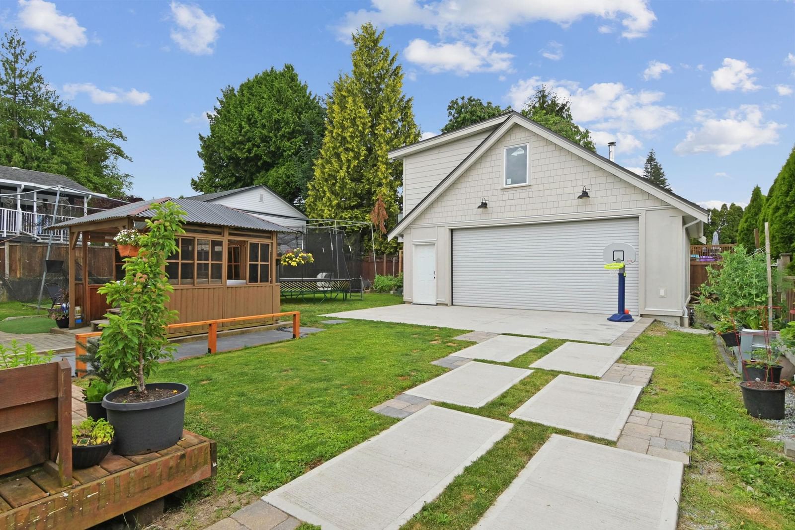 Listing Image 21