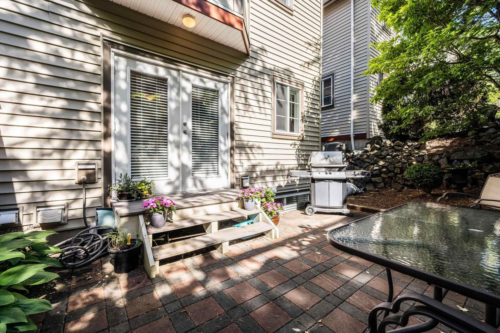 Listing Image 27