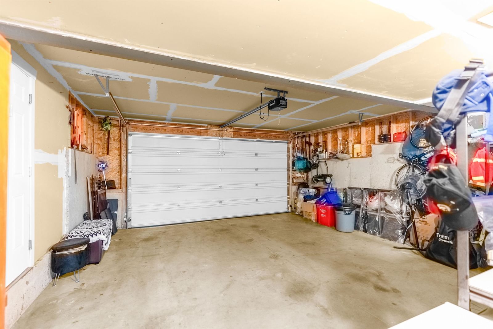 Listing Image 21