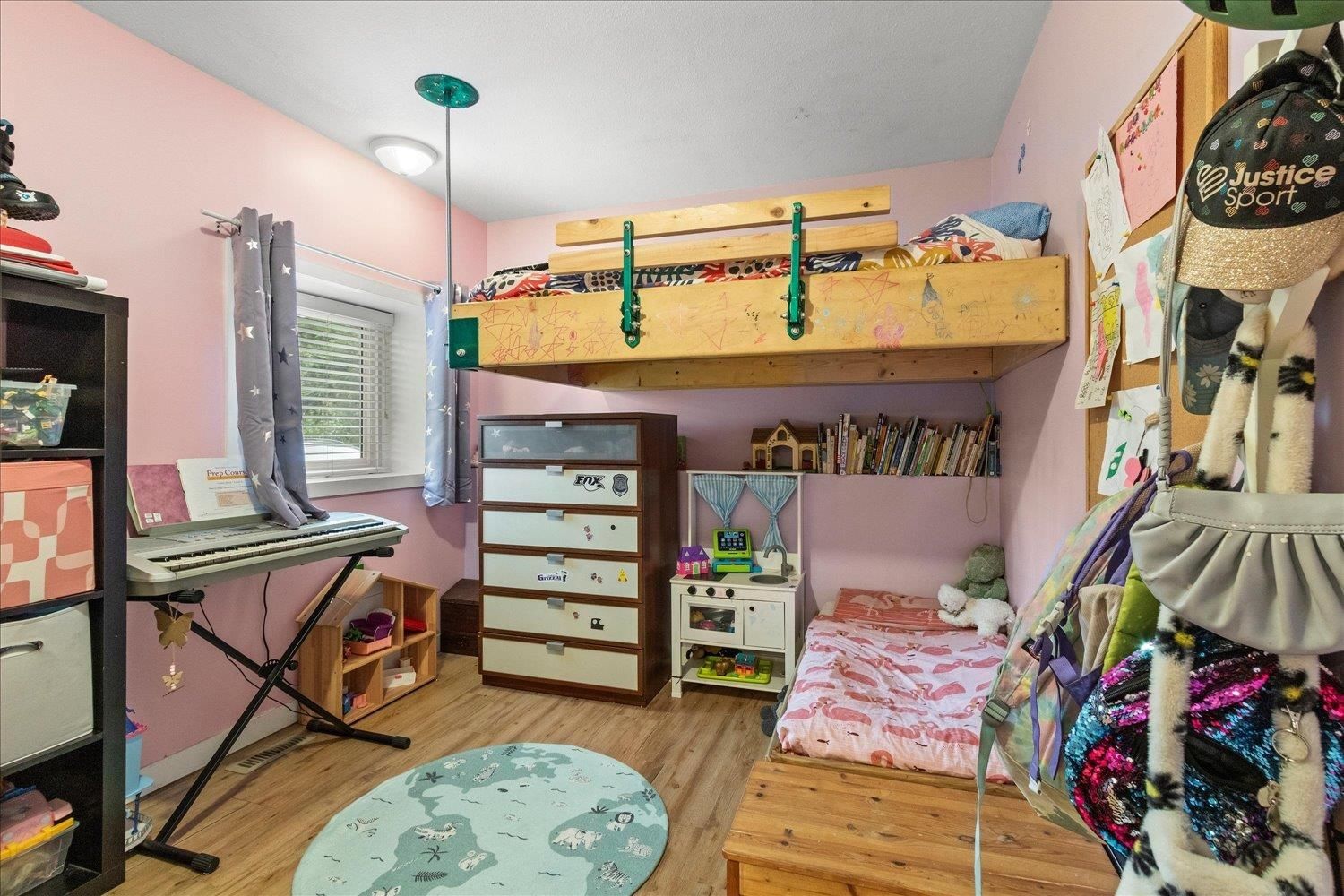 Listing Image 20