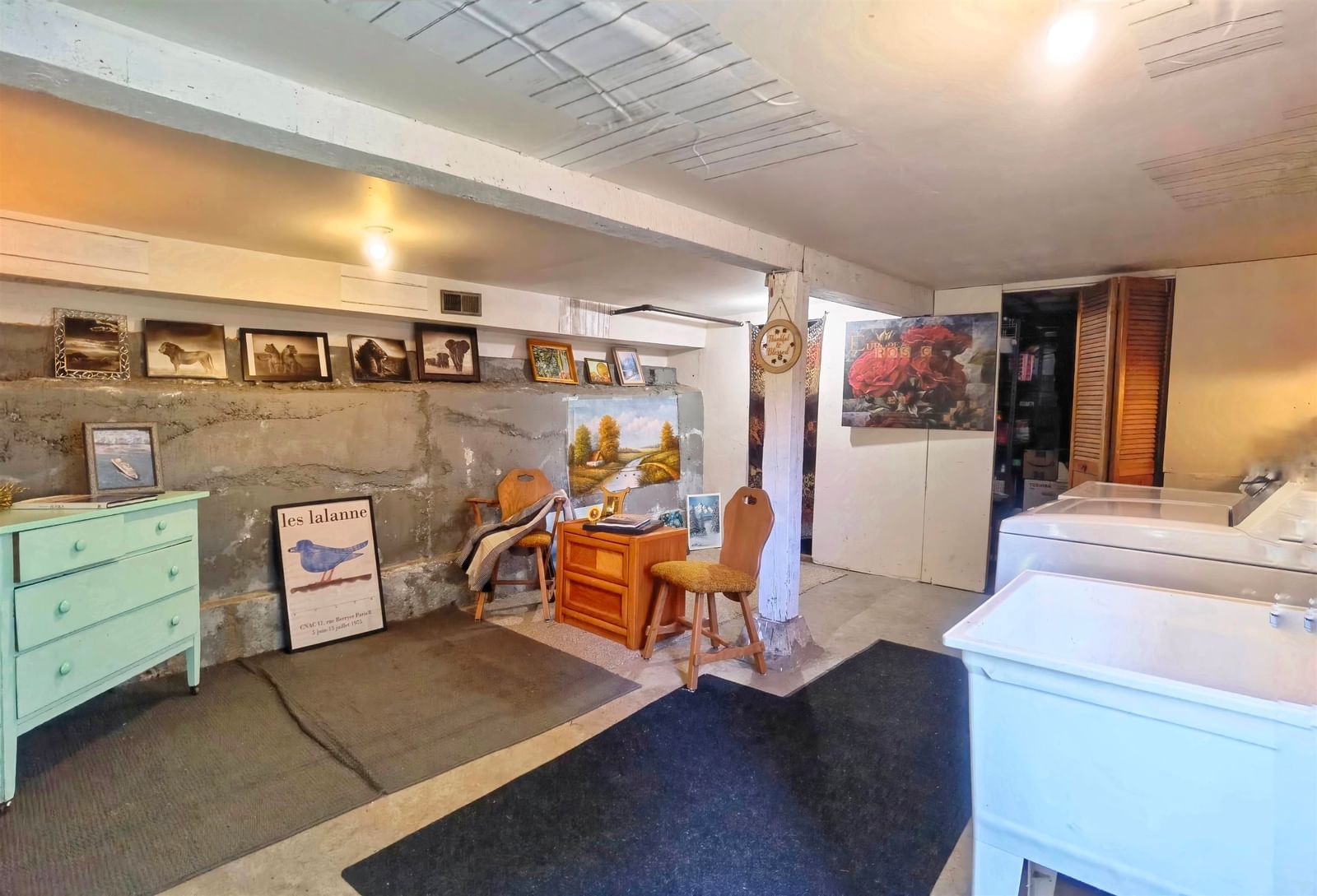 Listing Image 18