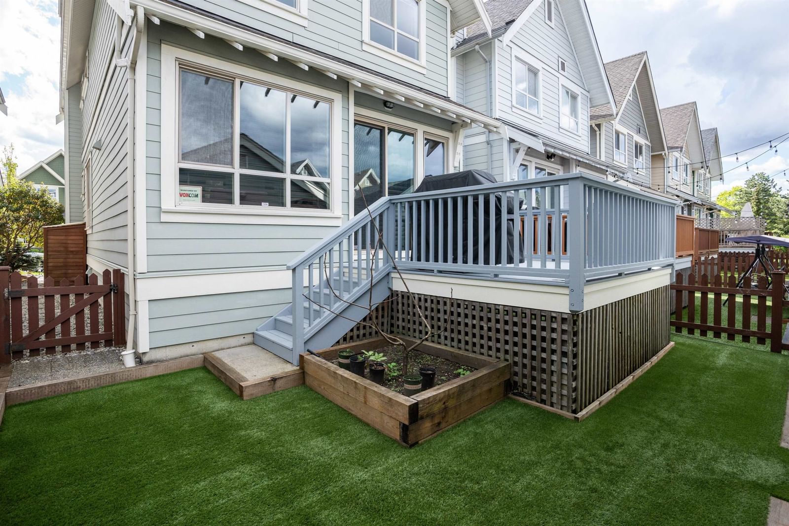 Listing Image 11