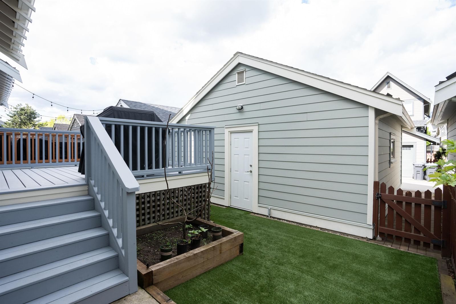 Listing Image 9
